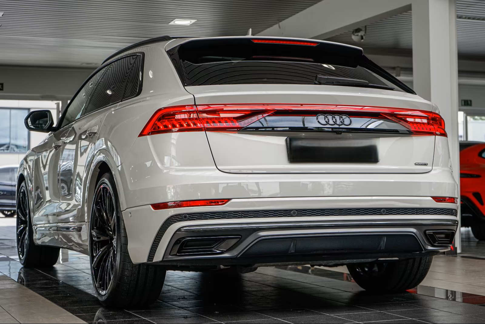 Audi Q8 45 TDI Competition 7