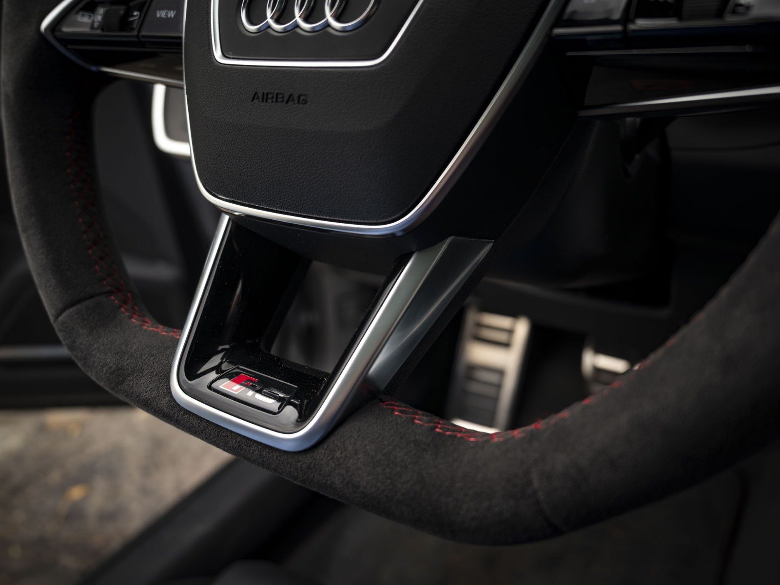 Audi RS6 Avant Performance URBAN 7