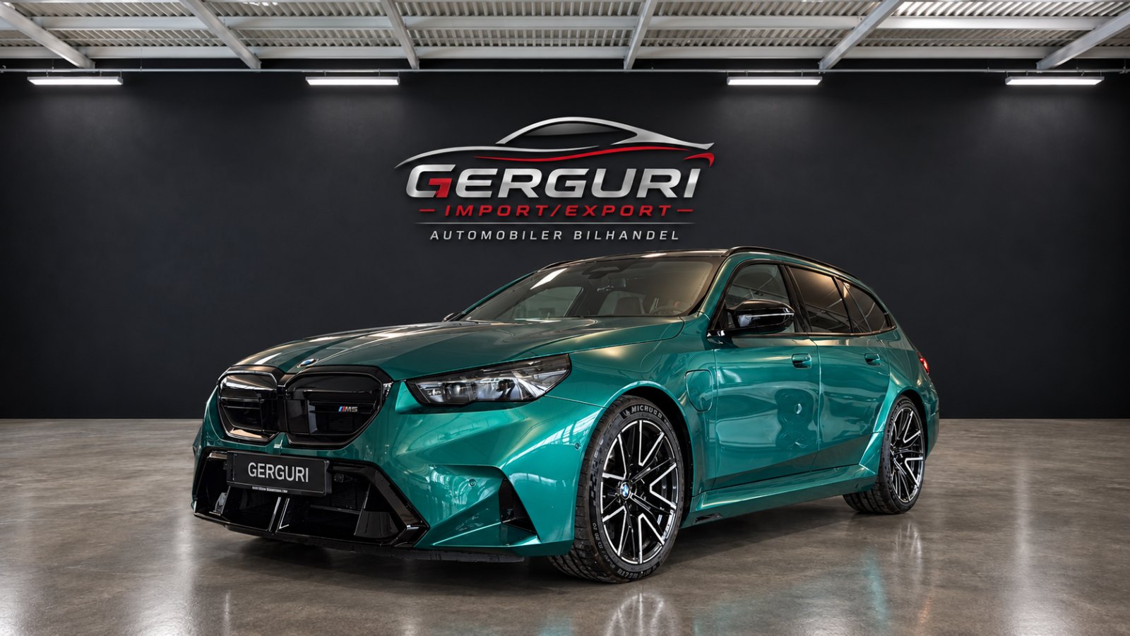 BMW M5 Touring AHK
