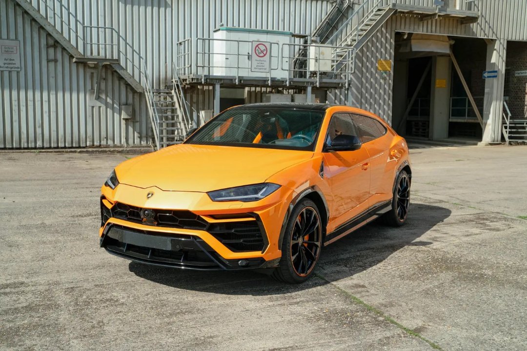 Lamborghini Urus 15
