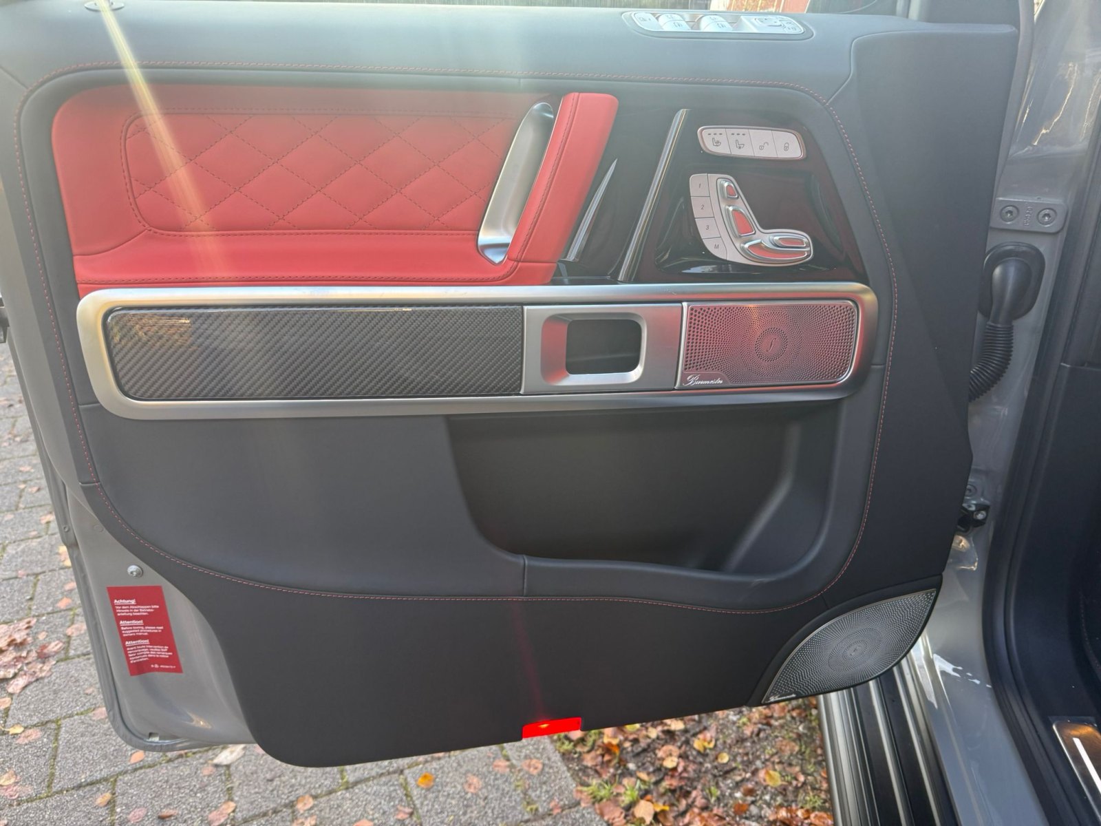 Mercedes-Benz G 63 AMG Manufaktur 11