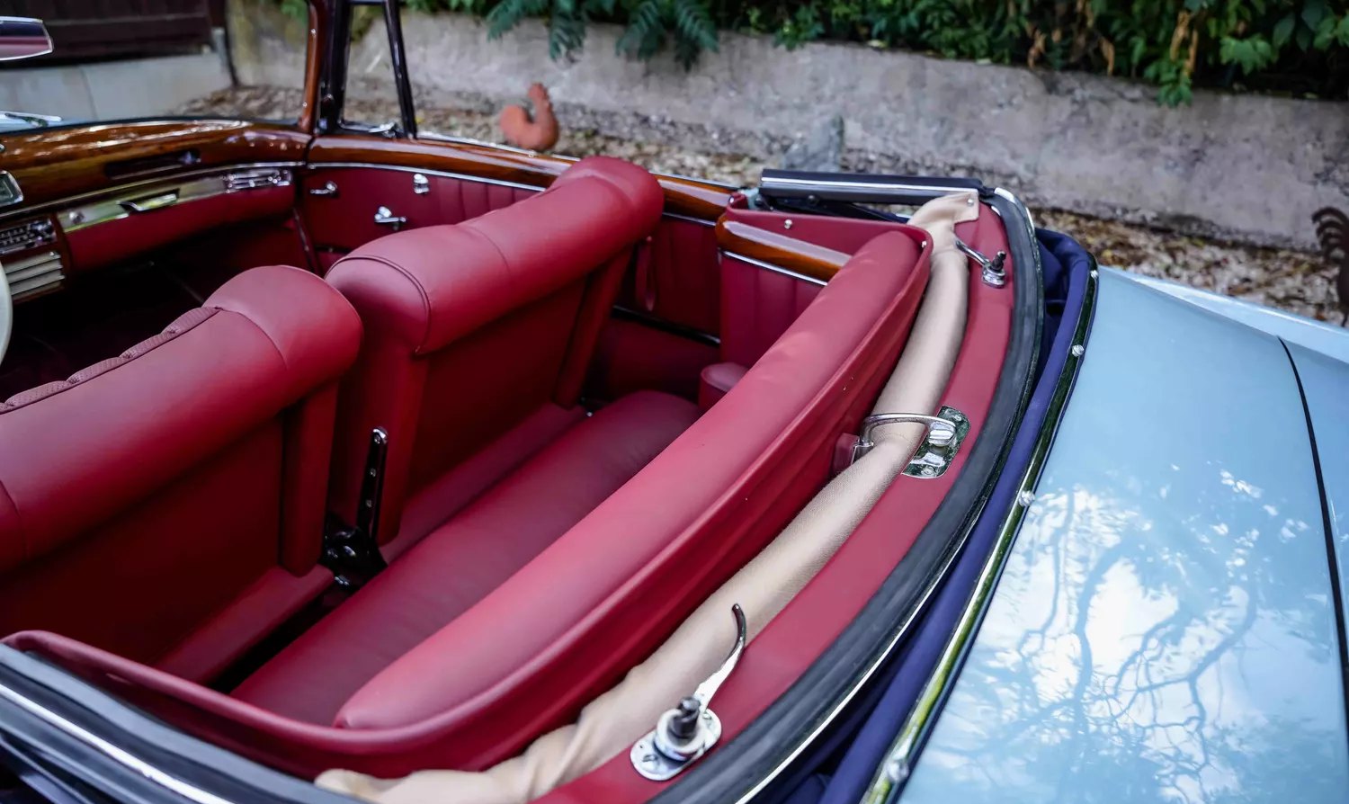 Mercedes Benz Ponton Cabrio 220 SE 18