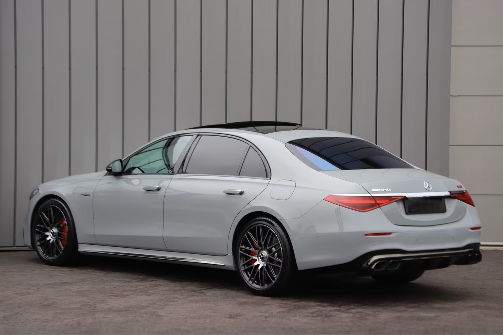 Mercedes-Benz S 63 AMG S E Performance Lang 5