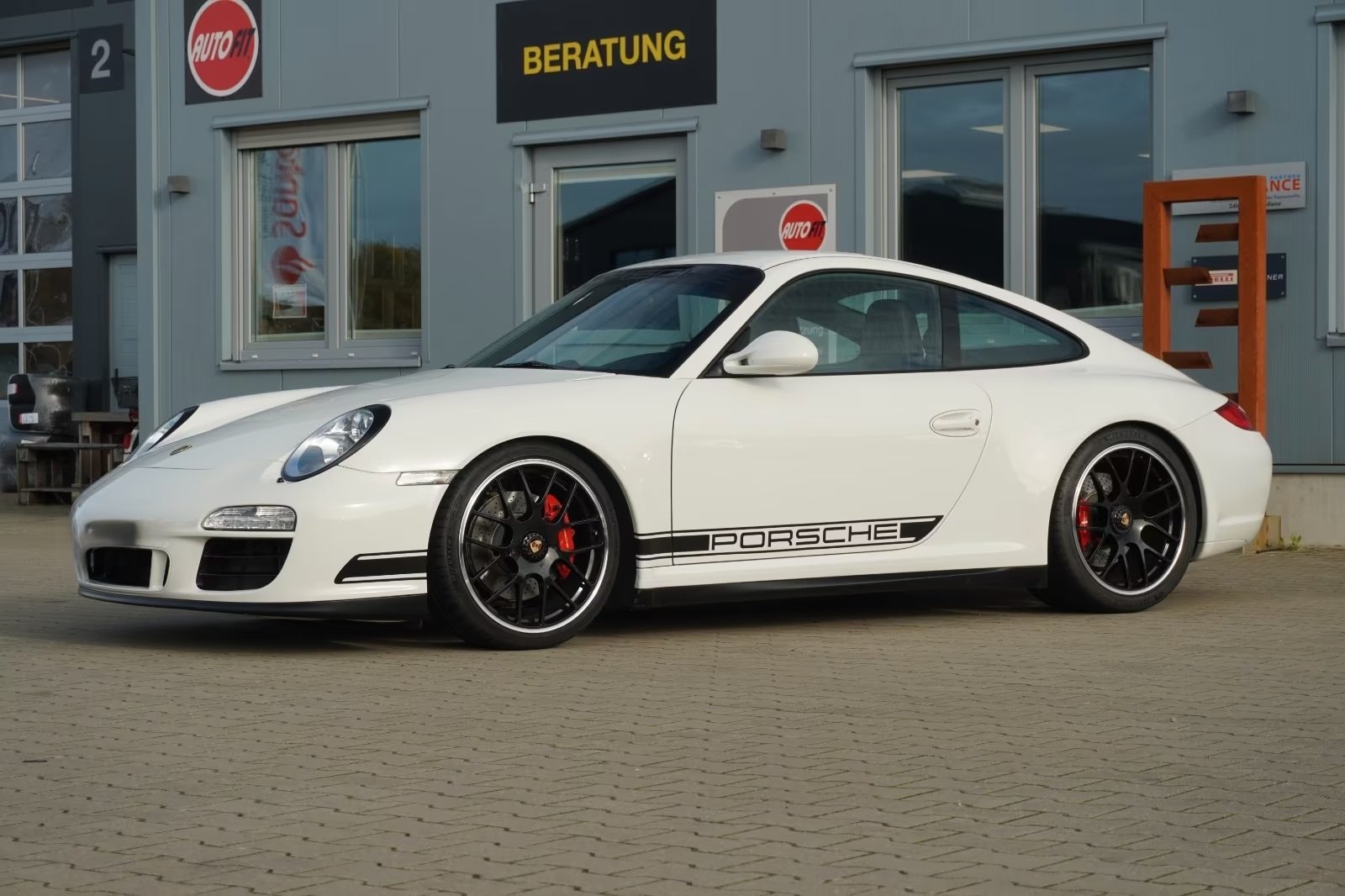 Porsche 997 911 Carrera GTS Coupe 2