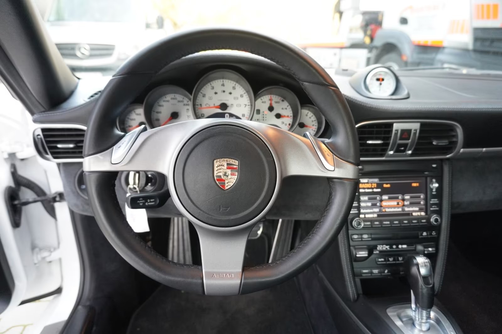 Porsche 997 911 Carrera GTS Coupe 6