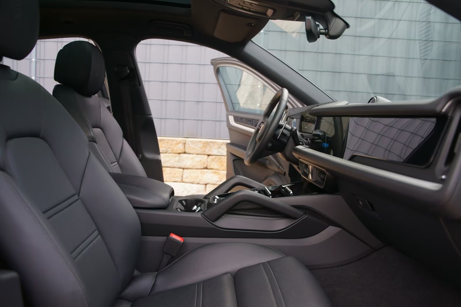 Porsche Cayenne Coupe S E-Hybrid 11